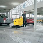 Машина поломоечная роликовая с ручным управлением  KARCHER