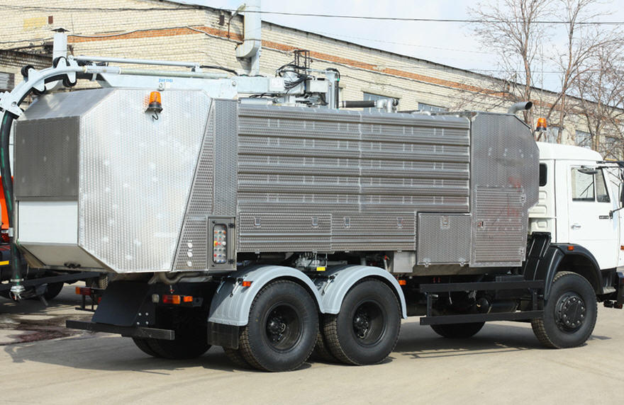 Комбинированная машина КО-560А-01 Комбинированная машина КО-560А-01