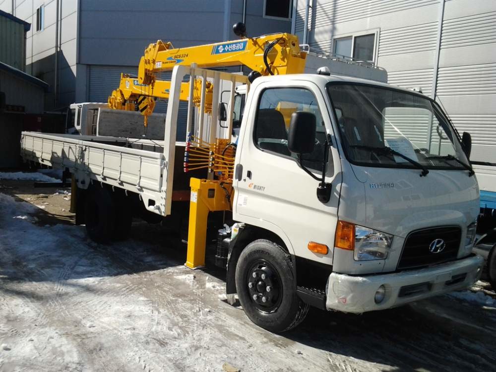 Кран-балка на базе HYUNDAI HD 78 новая Кран-балка на базе HYUNDAI HD 78 новая