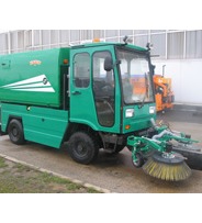 Машина коммунальная МК-1500М2 Машина коммунальная МК-1500М2